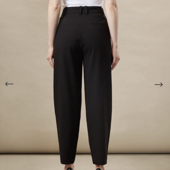 NWT Frank and Oak Amelia balloon fit pant, black, women 6 - Picture 4 of 4